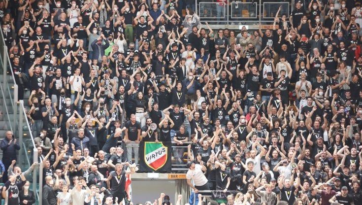 Basket, la Virtus vuole alzare l'Eurocup. In diecimila contro il Bursaspor