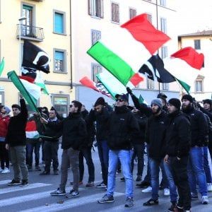 Ultradestra, Forza Nuova e CasaPound fanno causa a Facebook dopo la sospensione degli account