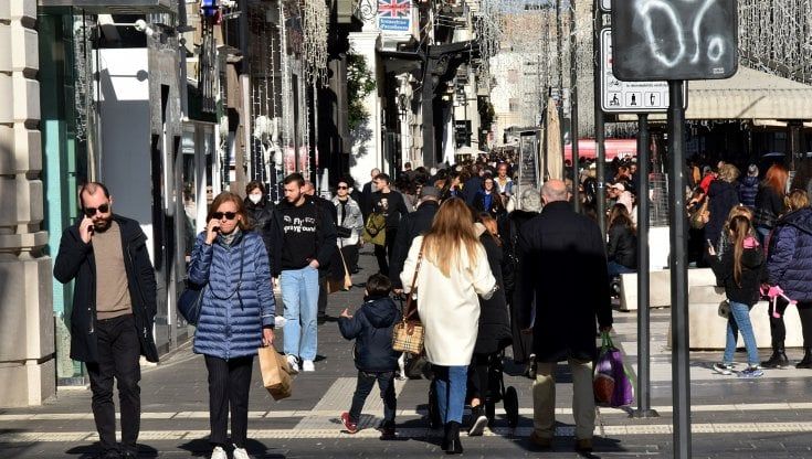 "Bari è tra le città più educate d'Italia, ma...": la sorprendente classifica mette in risalto anche alcune cattive abitudini