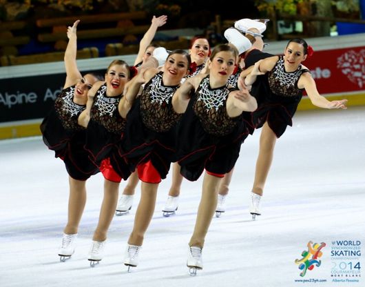 Courmayeur: lo spettacolo del pattinaggio sincronizzato