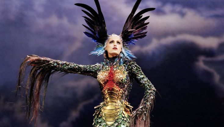 Thierry Mugler torna a Parigi con la mostra Couturissime