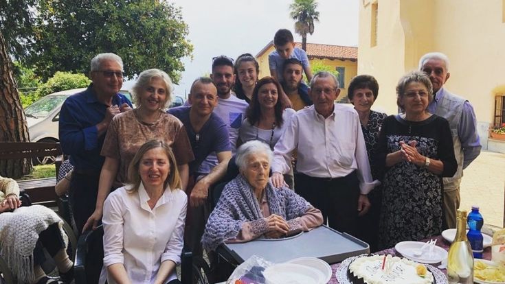 I malati di vecchiaia e quelle famiglie da non lasciare sole