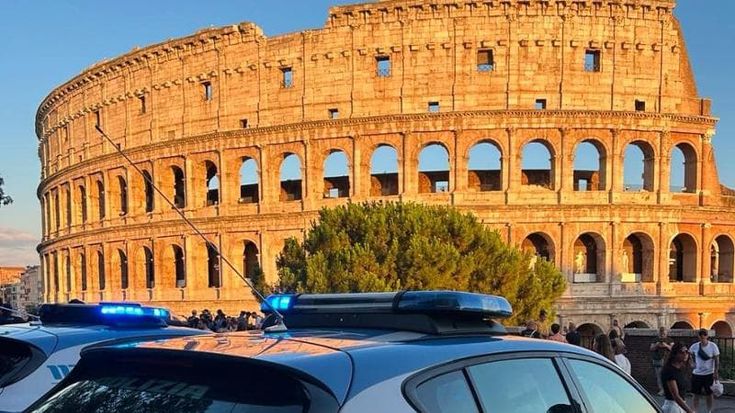 Prosegue la stretta anti maranza, molestie a giornalista troupe tv: arrestato un giovane