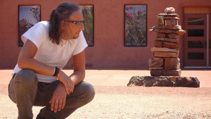 Andrea Ferrara: “Sono diviso fra musica e studio delle stelle. Ma presto i computer ci sostituiranno in entrambe le cose”