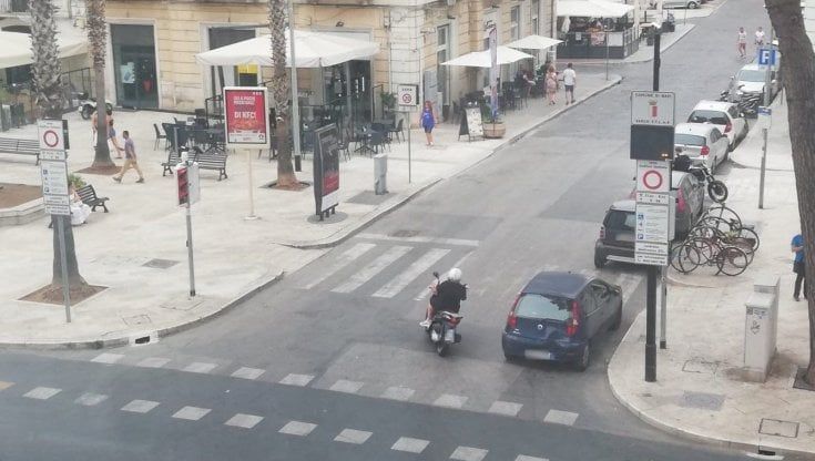 Bari vecchia, al via i controlli automatici ai varchi d'accesso della Ztl: le nuove telecamere leggono la targa 