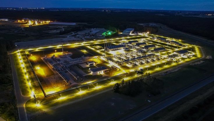 Energia, Berlino mette le mani sugli impianti tedeschi del colosso petrolifero russo Rosneft