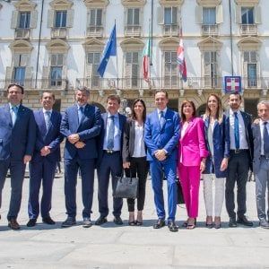 Gli assessori leghisti della giunta piemontese scrivono a Mattarella: elezioni subito