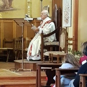 Claviere, messa di Pasqua "blindata" nella piccola chiesa occupata dai rifugiati