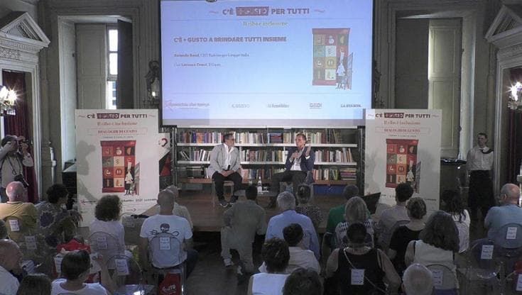 C'è +Gusto a brindare tutti insieme