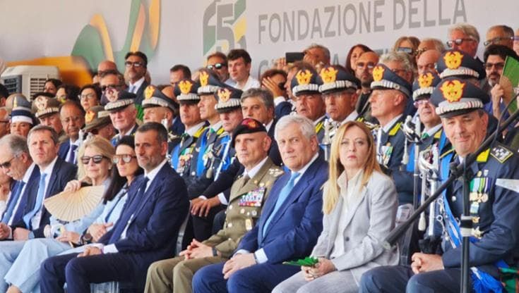 “In Puglia organico potenziato”, l’annuncio alla festa della Finanza a Foggia con la premier Meloni