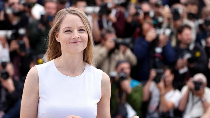 Jodie Foster: “Con ‘True detective’ si avvera un sogno, le serie sono la mia passione. Ho 61 anni ma il fuoco non si spegne in un mondo che ci vorrebbe in scadenza a 40 anni”