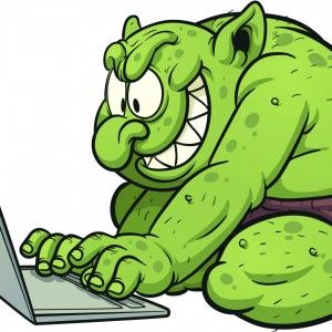 Regno Unito, &egrave; guerra ai troll online: "Pene quadruplicate contro i codardi"