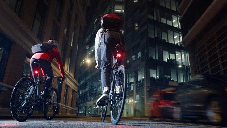 Vuoi un'e-bike? Prendila con l'abbonamento. Ecco la novità