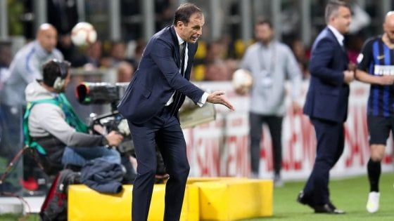 Juventus, Allegri: "Nella ripresa mi sono divertito". Poi litiga con Adani: "Fai solo teoria, ma vincere è un'altra cosa"