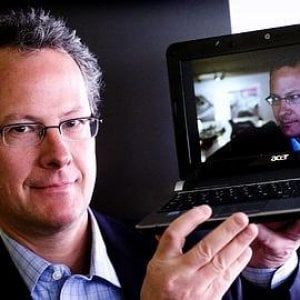 Nicholas Carr: "Internet ci rende sempre più stupidi. Per colpa sua non siamo più critici"