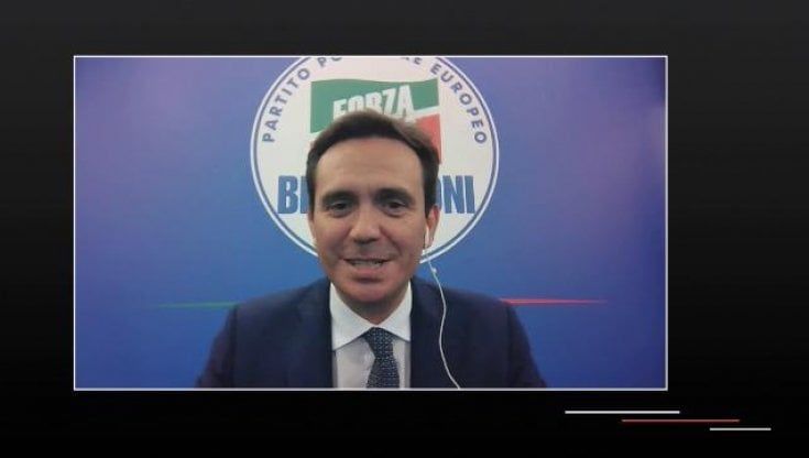 Mi faccio giustizia. Dietro il nuovo scontro Berlusconi-Meloni. Ospiti: Cardini, Cattaneo e Paita. Con Berizzi, Carratelli, Di Feo, Lauria, Moual