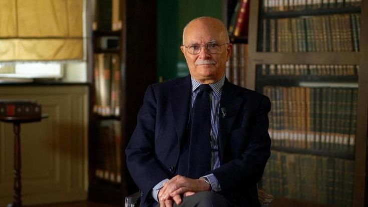 Walter Barberis: “Nell’incendio di casa andati distrutti libri antichi e il lavoro di una vita”