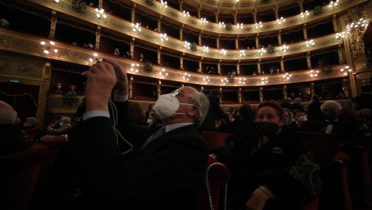Su il sipario: il teatro Massimo va in scena con "I Vespri" antimafia di Emma Dante