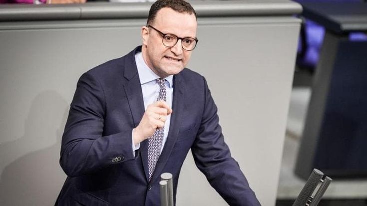 Jens Spahn (Cdu): “Noi del Ppe guarderemo a destra. Von der Leyen ce la farà con i voti di Meloni”