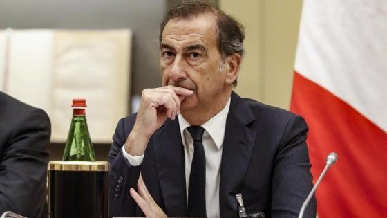 Sala dopo lo scontro sulle chiusure domenicali: "Mi scuso con gli avellinesi, facevo ironia su Di Maio"