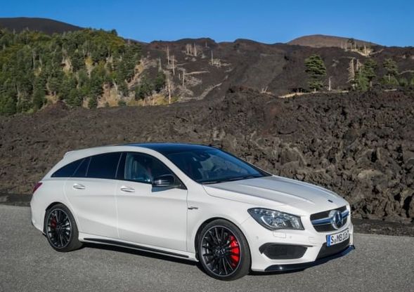 Mercedes-Benz CLA45 AMG Shooting Brake