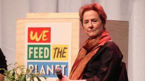 Le utopie (realizzate) di Alice Waters: “Una ricetta vale poco se non c’è stagionalità”