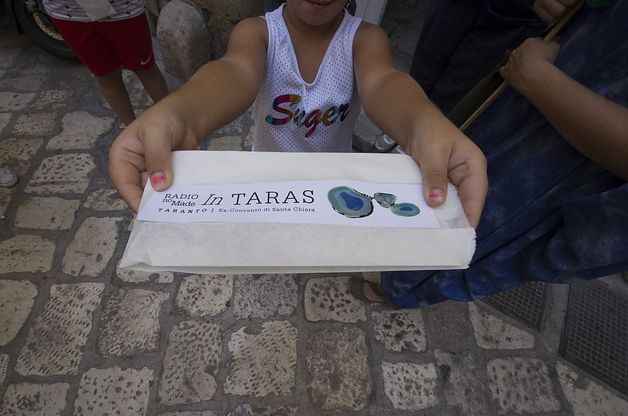 Public scape, a Taranto i monumenti adottano le opere degli artisti