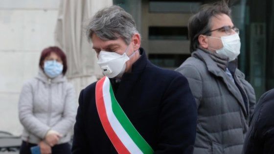 Coronavirus in Lombardia, a Brescia restano chiusi cimiteri, parchi e mercati