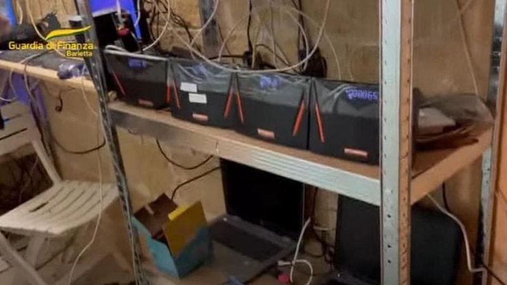 Pezzotto, primi gol dello scudo anti-pirati: oscurati otto grandi siti e 68 snodi di distribuzione