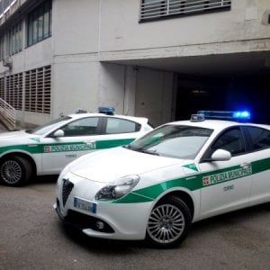 La sindaca sogna una Torino "diesel free", ma le nuove Giulietta dei vigili vanno tutte a gasolio