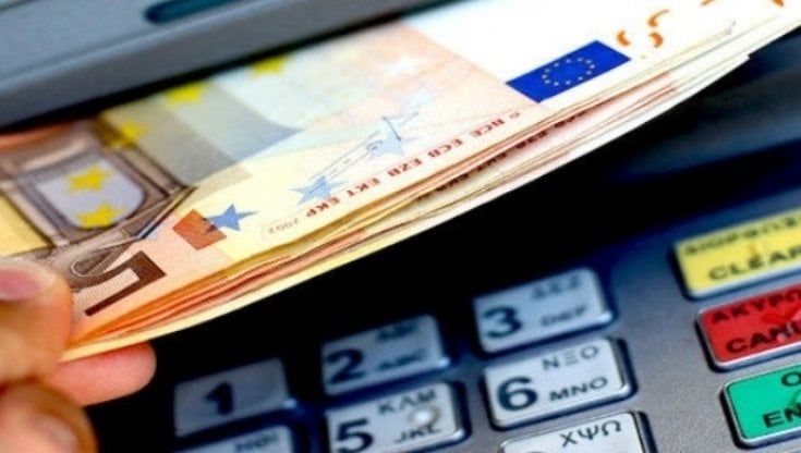 Prestiti, lo smart working  spinge i finanziamenti per arredamento ed elettronica 