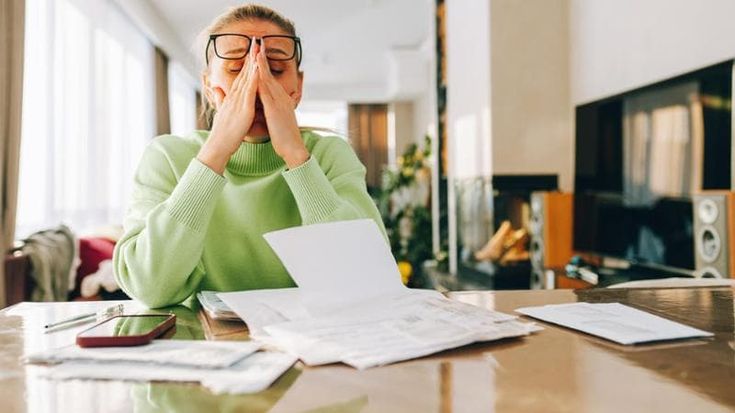 La crisi del ceto medio in Italia, tra problemi economici, disagio emotivo e senso di solitudine