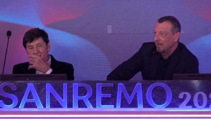 Sanremo 2023, Zelensky non apparirà in video: "Invierà un testo scritto che leggerà Amadeus"