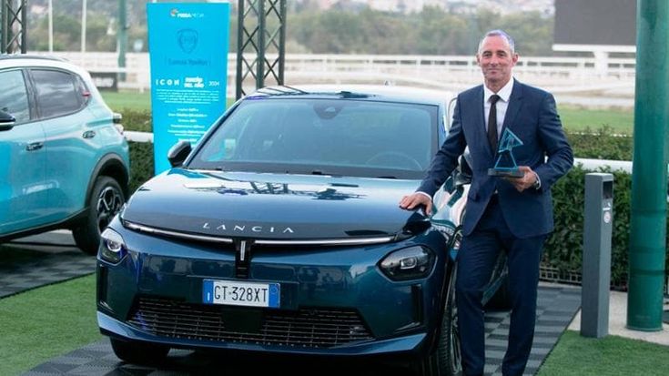 La nuova Lancia Ypsilon trionfa in Spagna ai Prisa Motor Awards