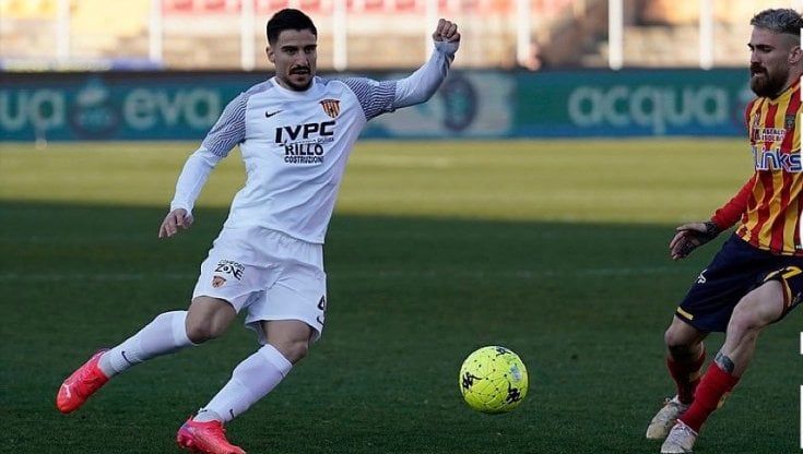 Serie B, al Lecce basta un pari per restare solo in testa. L'Alessandria ferma il Brescia