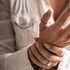 Le donne sentono più dolore degli uomini, in tutto il corpo: lo studio
