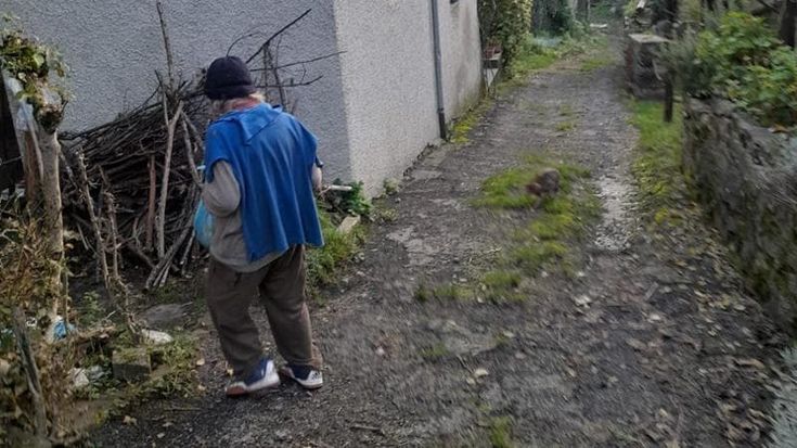 L’ultima abitante di Mossale: “Sono rimasta da sola ma non mi sento sola. Ho bisogno di poco, vivo all’antica”