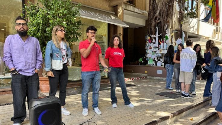Commemorazione di Capaci: Schlein e Conte al corteo di associazioni antimafia, studenti e sindacati