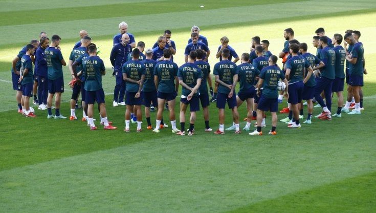 Svizzera-Italia, dubbio Verratti-Locatelli per Mancini. In attacco fiducia a Immobile, tante esclusioni eccellenti