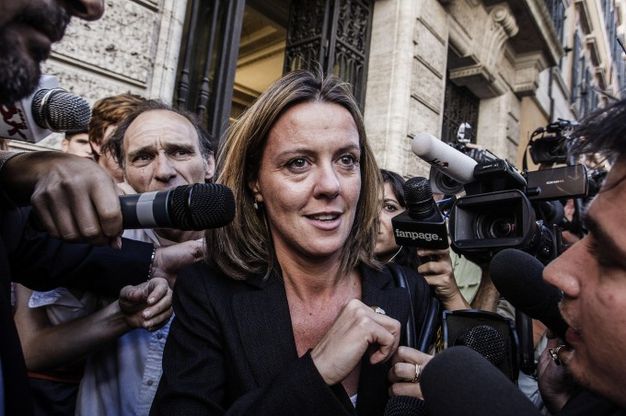 Lorenzin: "Sbloccare turnover del personale"