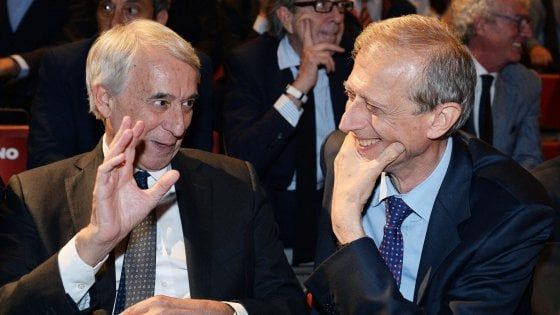 Coalizione di centrosinistra: Prodi parla con Renzi, Pisapia incontra Fassino. "Avviato percorso politico"