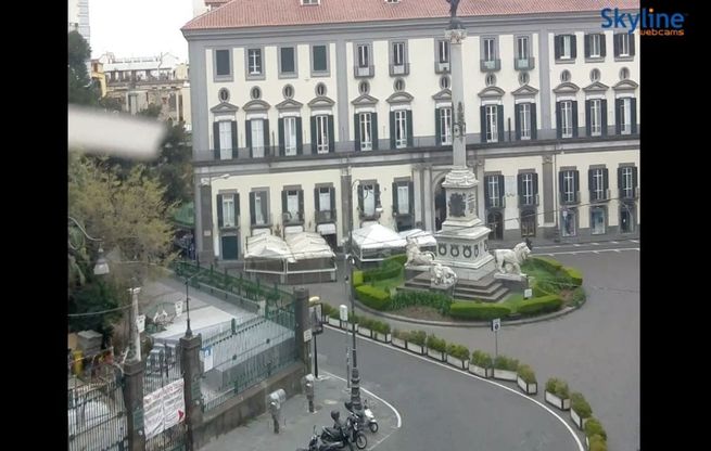 Quarantena e autoisolamento: la propria città si guarda dalla webcam