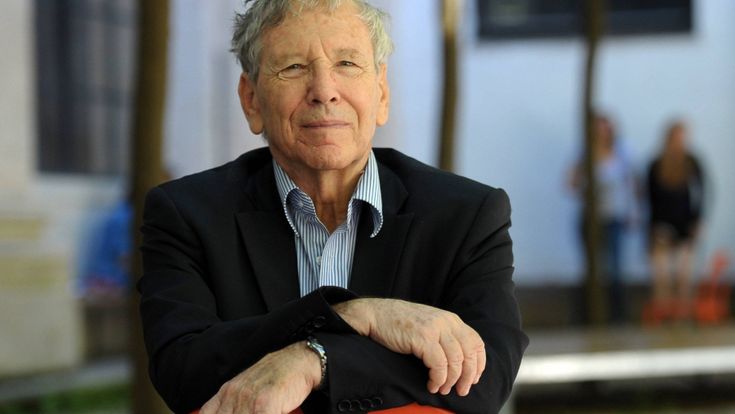 Il meglio di Amos Oz: sei scene da amare dello scrittore israeliano