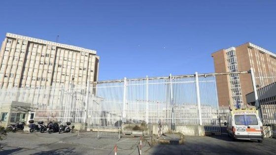 Torino: olio, capretto e mozzarelle al mercato nero del carcere. Punito un ispettore