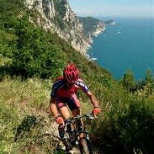 Ecoturismo, la bicicletta tira la volata: nasce la prima scuola dedicata