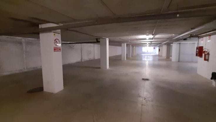 Il parcheggio c’è però è chiuso Leopolda, la rabbia dei residenti