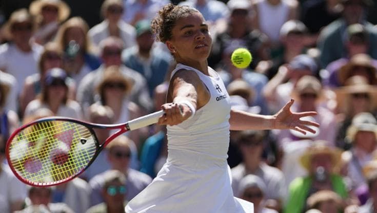 Paolini travolta da Kostyuk. L’azzurra si ferma ai quarti di Wimbledon: “Non riuscivo a muovermi”