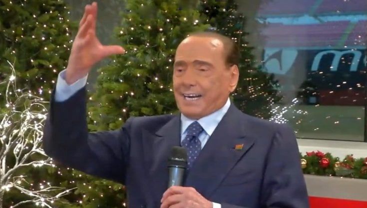 La risata per Berlusconi
