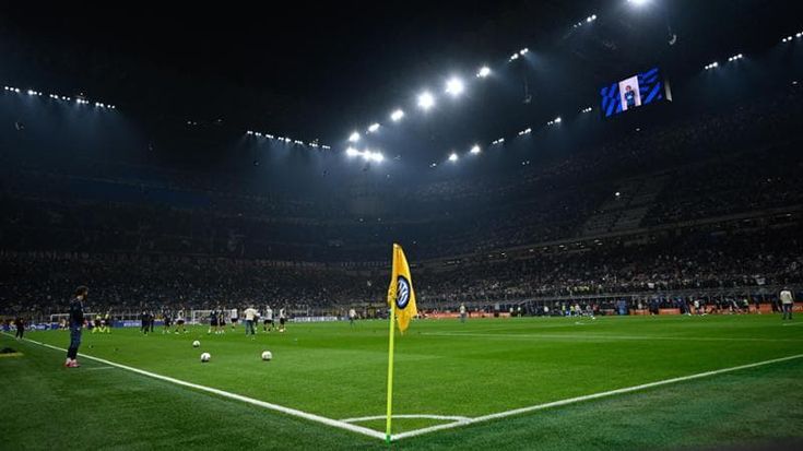 Champions, è ufficiale: la finale del 2027 non si giocherà a Milano