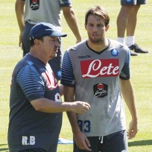 Napoli, Benitez: "Scudetto? Bisogna prendere meno gol"